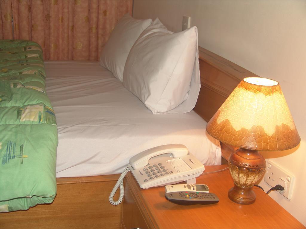 Eastgate Hotel Accra Rum bild