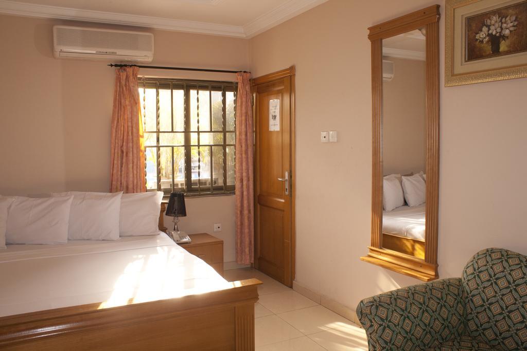 Eastgate Hotel Accra Exteriör bild